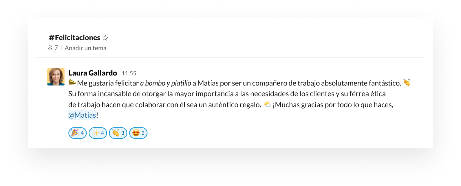 Ejemplo de cómo respaldar a tus compañeros y celebrar cosas en Slack con emojis