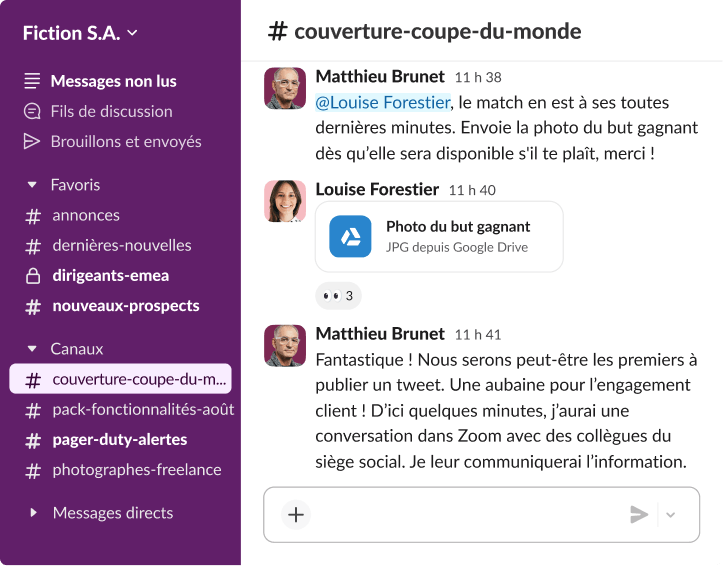 Une conversation Slack dans le canal coupe-du-monde, où Carmen Vega partage une « photo du but décisif » provenant de Google Drive afin de susciter l’engagement sur les réseaux sociaux.