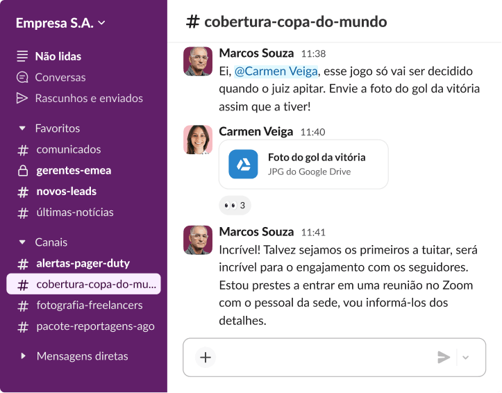 Uma conversa no Slack no canal cobertura-copa-mundo em que Carmen Veiga compartilha uma “foto do gol da vitória” do Google Drive para engajamento nas redes sociais.