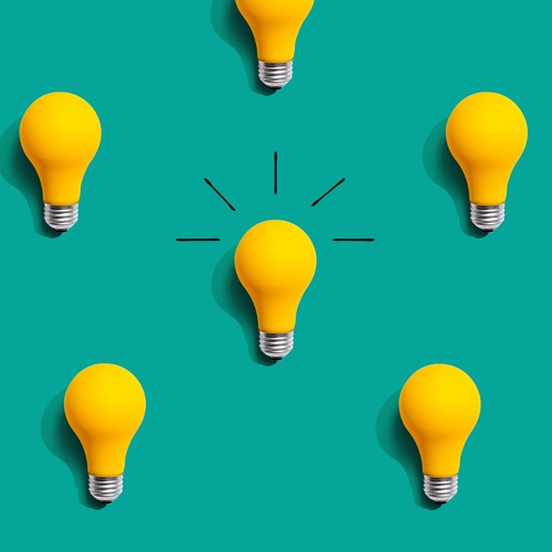 concept mapping, symbolized by yellow lightbulbs