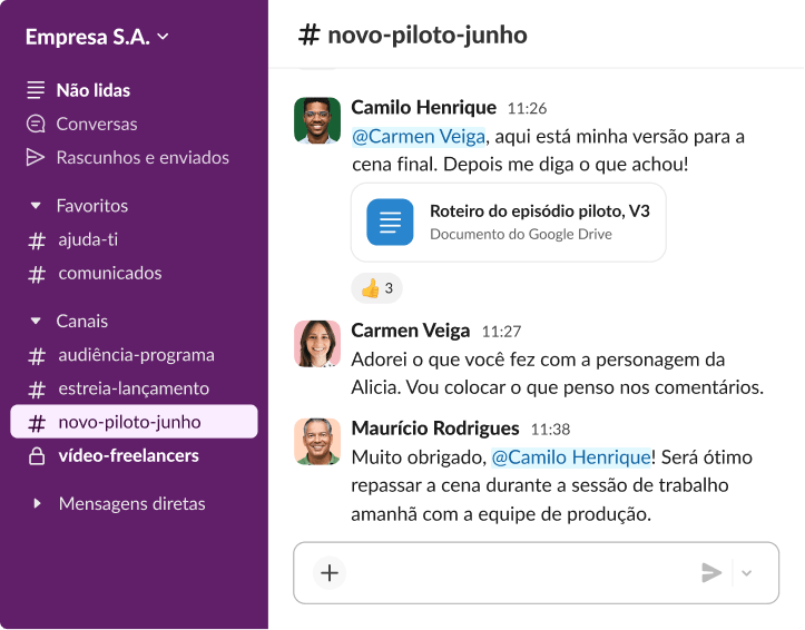 Uma conversa no Slack no canal novo-piloto-junho em que os membros da equipe Camilo Henrique, Carmen Veiga e Maurício Rodrigues revisam o roteiro de um episódio piloto.